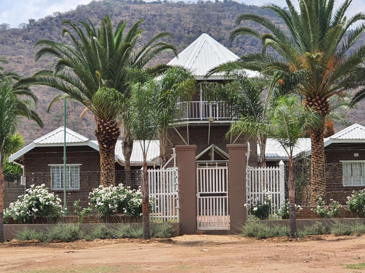 De Jagter'S Nest Otavi Exterior foto